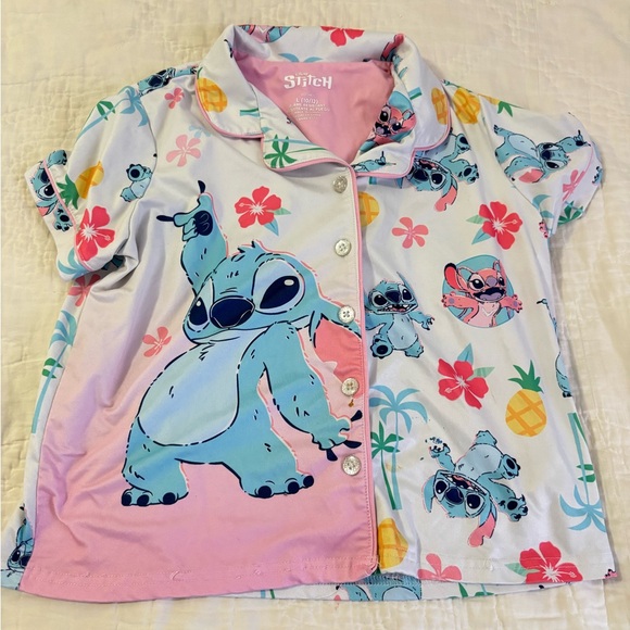 Colorful Kids Clothing Bundle - Picture 5 of 6